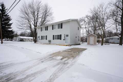 35271 Monroe, Richmond, MI 48072