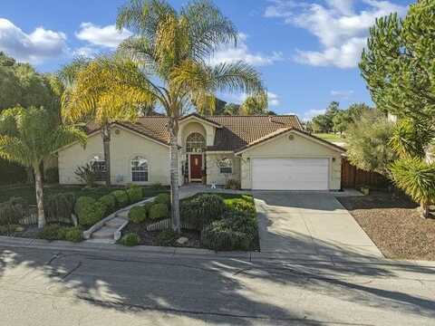 520 Bobbys LN, HOLLISTER, CA 95023