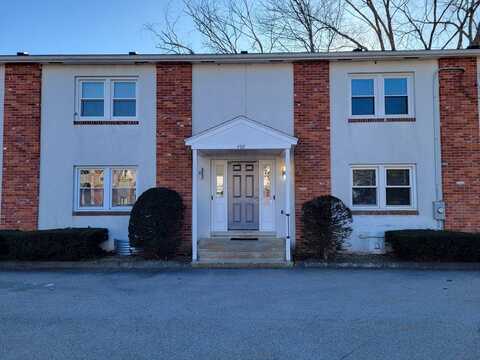 598 Worcester St, Southbridge, MA 01550