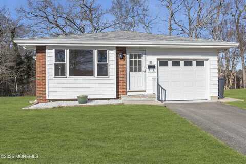 31 Buttercup Court, Toms River, NJ 08755