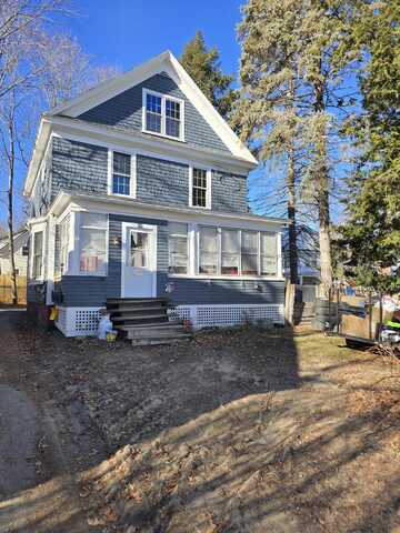 32 Sewall Street, Augusta, ME 04330