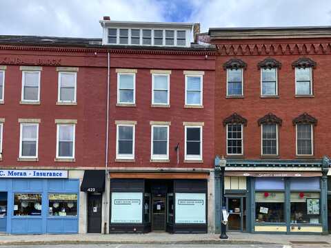 421-423 Main Street, Rockland, ME 04841