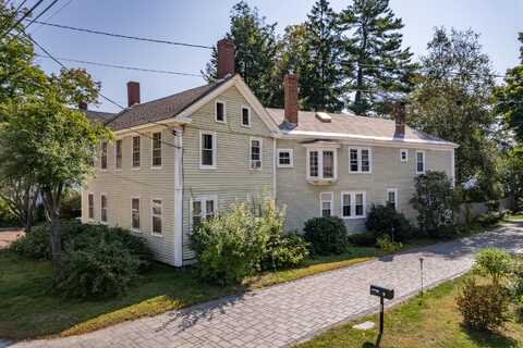 7 Potter Street, Brunswick, ME 04011