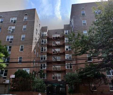 143-40 41 Avenue, Flushing, NY 11355