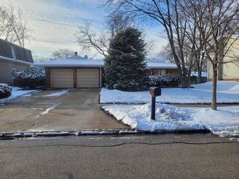 181 Mayfield Drive, Bolingbrook, IL 60440