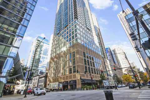 2 E Erie Street, Chicago, IL 60611