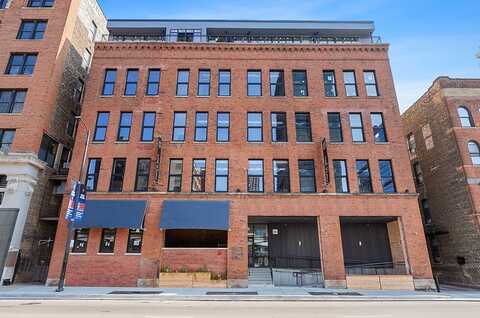 153 W Ohio Street, Chicago, IL 60654