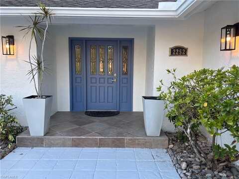 2252 Royal, NAPLES, FL 34112
