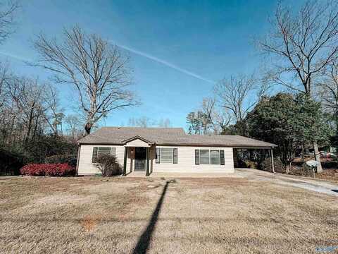 342 Hill Street, Rainbow City, AL 35906