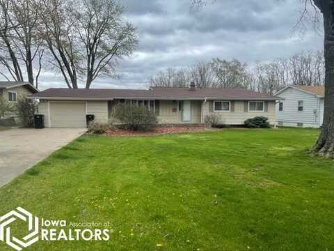 2634 Meadowdale Street, Ottumwa, IA 52501