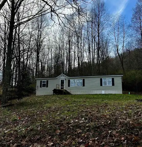 246 Featherbed Road, Walkersville, WV 26447