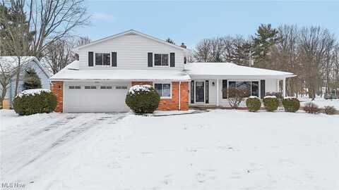 5278 Ashwood Drive, Lyndhurst, OH 44124