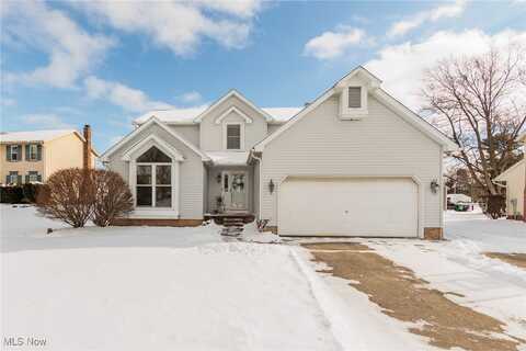 4231 Meadow Wood Lane, Uniontown, OH 44685