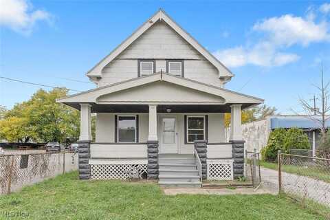 4752 W 130th Street, Cleveland, OH 44135