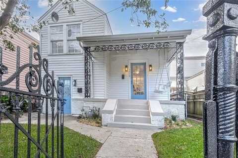 5516 LAUREL Street, New Orleans, LA 70115