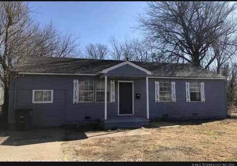 4517 N Iroquois Avenue, Tulsa, OK 74106