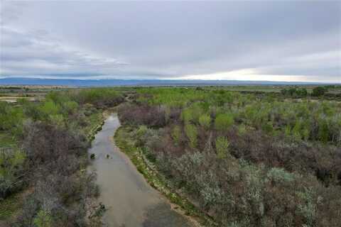 698 Hwy 30, Basin, WY 82410