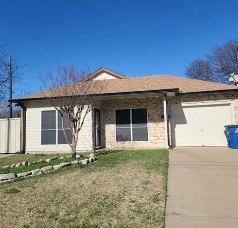 710 W Waco Street, Ennis, TX 75119