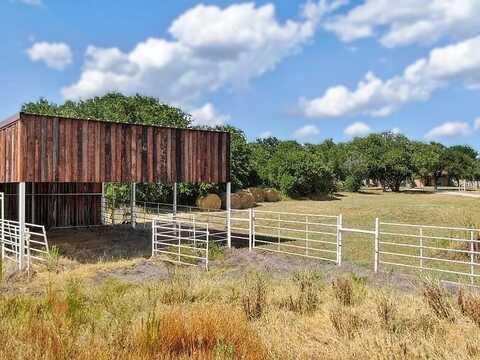 1139 S Wilson, Palo Pinto, TX 76484