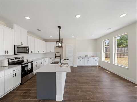 103 Brooks Drive, Terrell, TX 75160