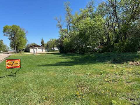 130 B Ave North, Minnewaukan, ND 58351