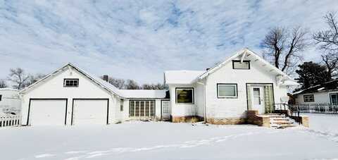 140 W 5th, Cody, NE 69211