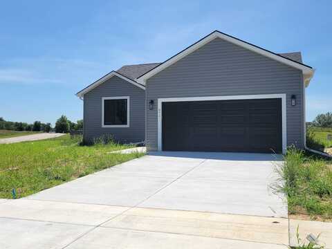 971 Prairie Drive, Tecumseh, NE 68450
