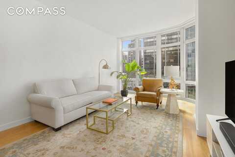 555 West 59th Street, New York, NY 10019