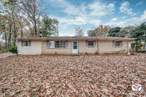 330 Woodland St., Livingston, TN 38570