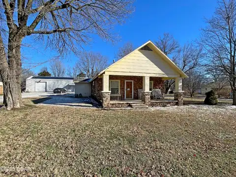 4097 S Duquesne Road, Joplin, MO 64804