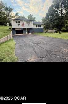 3336 S Sergeant Avenue, Joplin, MO 64804
