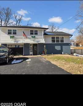 3336 S Sergeant Avenue, Joplin, MO 64804