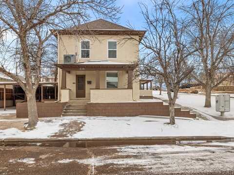225 Bradford Ave, Pueblo, CO 81001