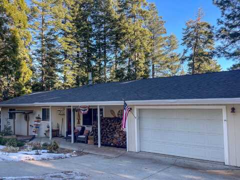 706 Lake Ridge Road, Lake Almanor, CA 96137