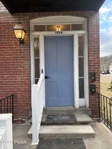 1234 East Street, Honesdale, PA 18431