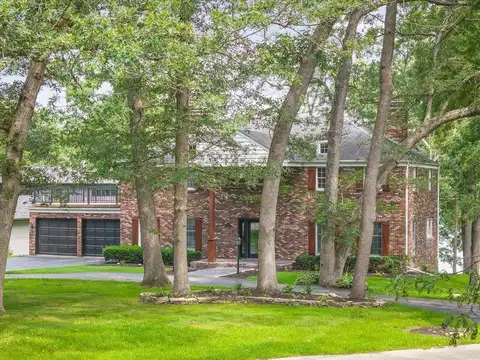 1927 Baintree, LAKE SUMMERSET, IL 61019