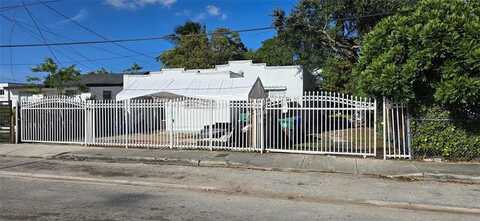 781 NW 30th St, Miami, FL 33127
