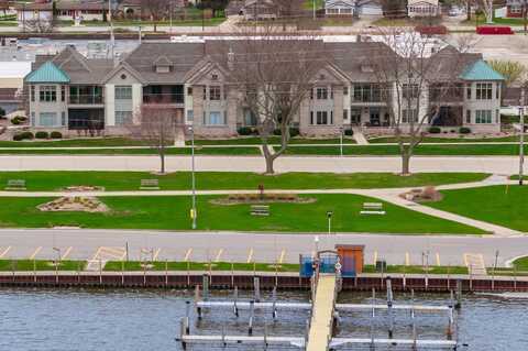284 E HARBOR VIEW Drive, FOND DU LAC, WI 54935