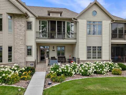 284 E HARBOR VIEW Drive, FOND DU LAC, WI 54935