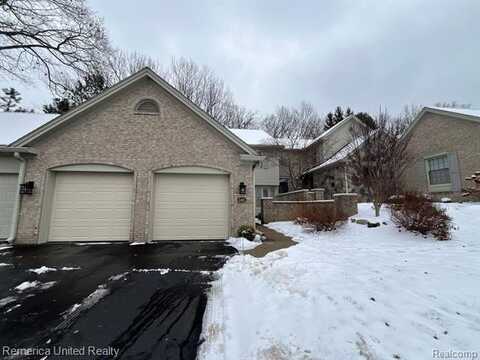 4465 GOLF VIEW Drive, Brighton, MI 48116