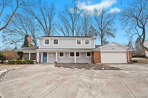 4675 QUARTON Road, Bloomfield Hills, MI 48301