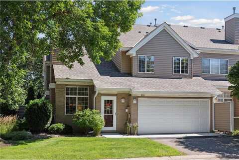 2711 Autumnwood Lane, Minnetonka, MN 55305