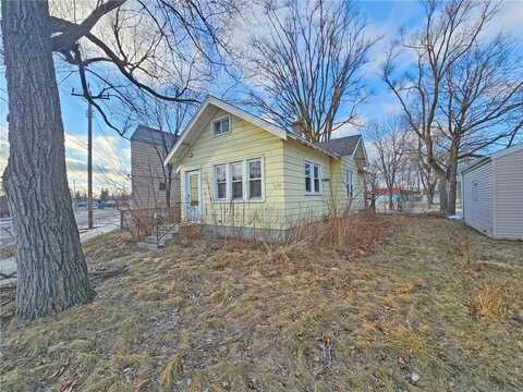 1713 3rd Street N, Saint Cloud, MN 56303