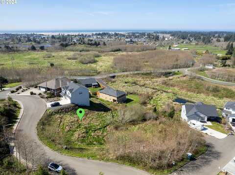 2202 Middle Fork CIR, Seaside, OR 97138