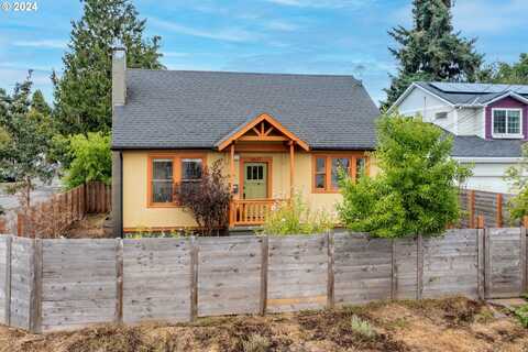 6637 SE 78TH AVE, Portland, OR 97206