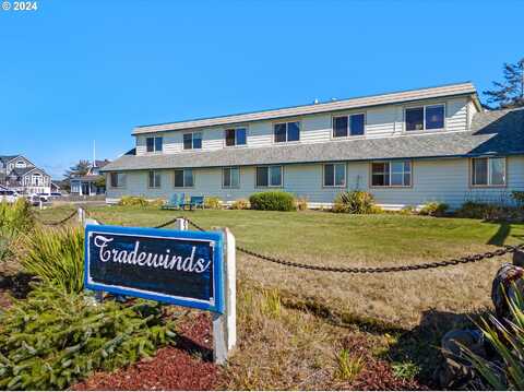 1022 N PROM, Seaside, OR 97138