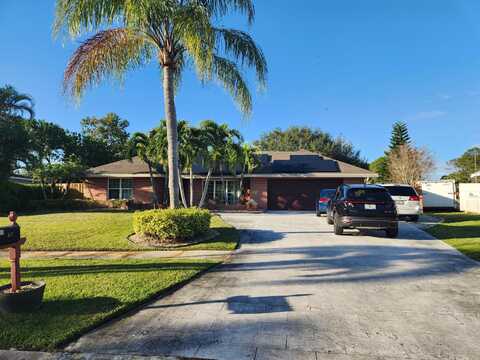 357 NE Brasher Court, Port Saint Lucie, FL 34983