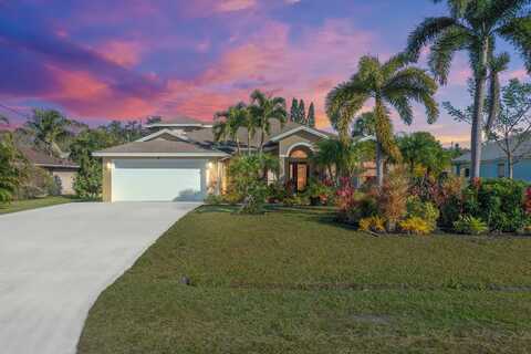 1375 SW Vicuna Ln Lane, Port Saint Lucie, FL 34953