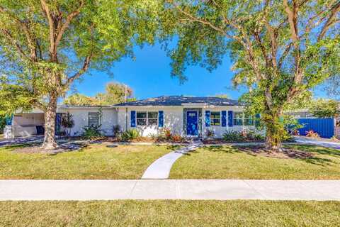 210 17th Avenue S, Lake Worth, FL 33460