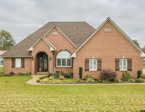 214 Crawford Dr, Martin, TN 38237